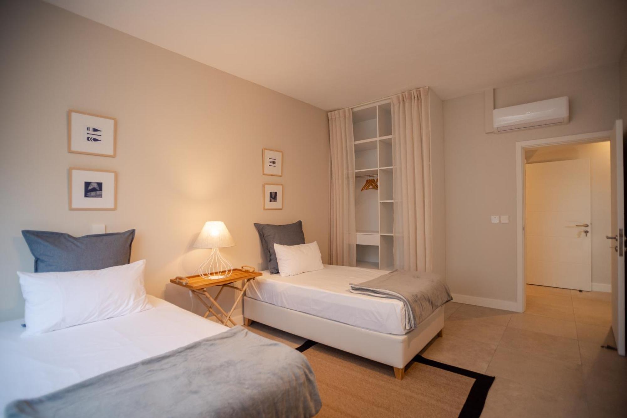 Blue Coral Beachfront Penthouse Flic-en-Flacq Eksteriør bilde